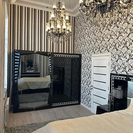 Luxury Deribosovskaya 16 Odessa